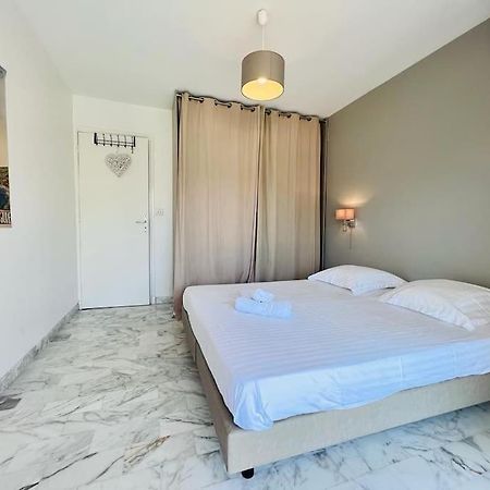 Le Pinede - Apt 4 Prs- Parking - Clim - 500M Plages 昂蒂布 外观 照片